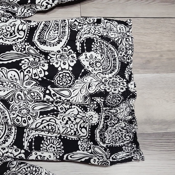 Tommy Hilfiger Womens Large Paisley Blouse Long Sleeve Smocked Ruffle Stretch - Picture 5 of 8